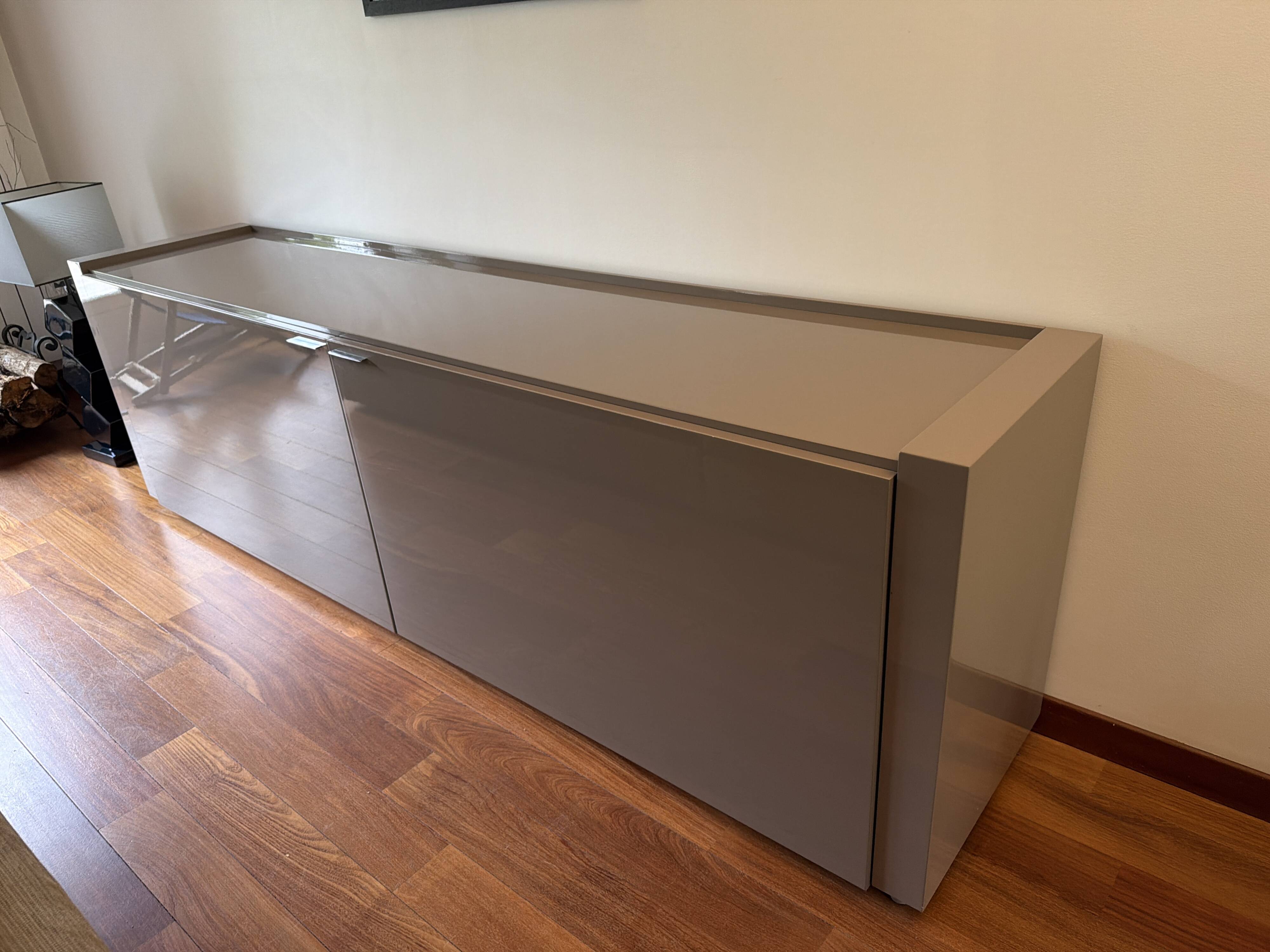 Storage furniture Sideboard