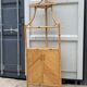 Meuble étagère d’angle vintage en rotin des années 60