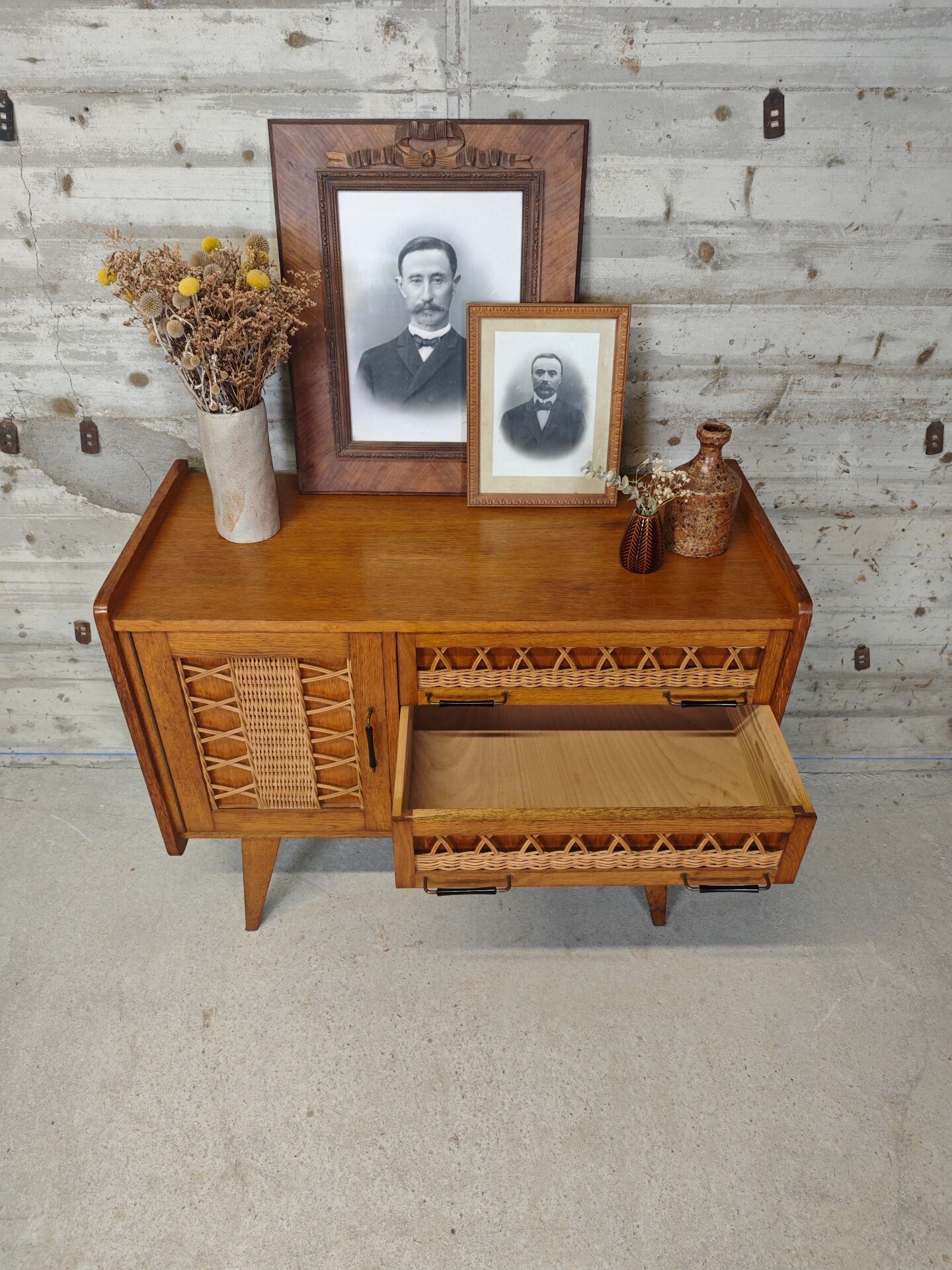 Buffet vintage bois et rotin