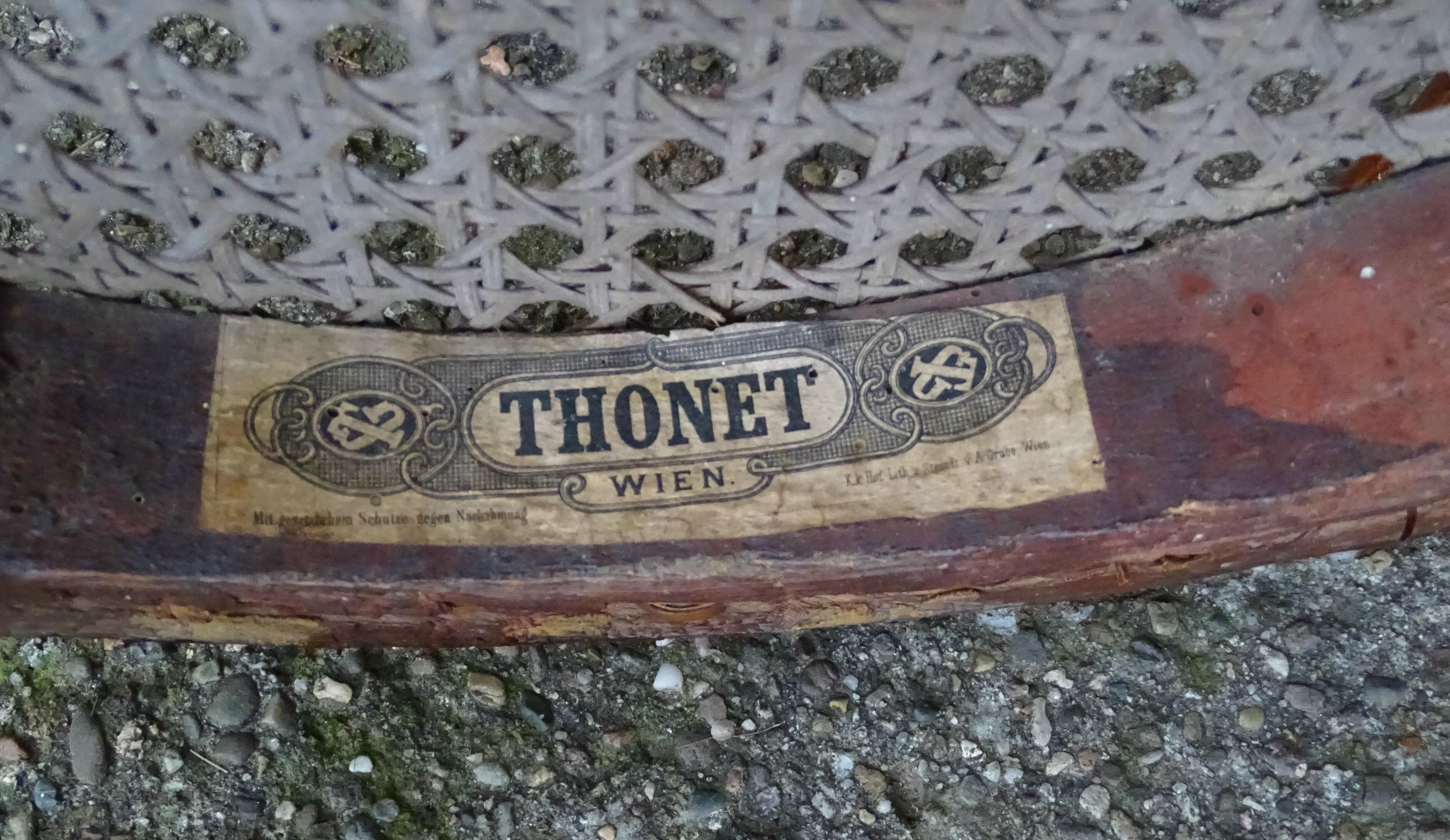 Set of 2 Thonet chairs N°31, 1885, antique cannages