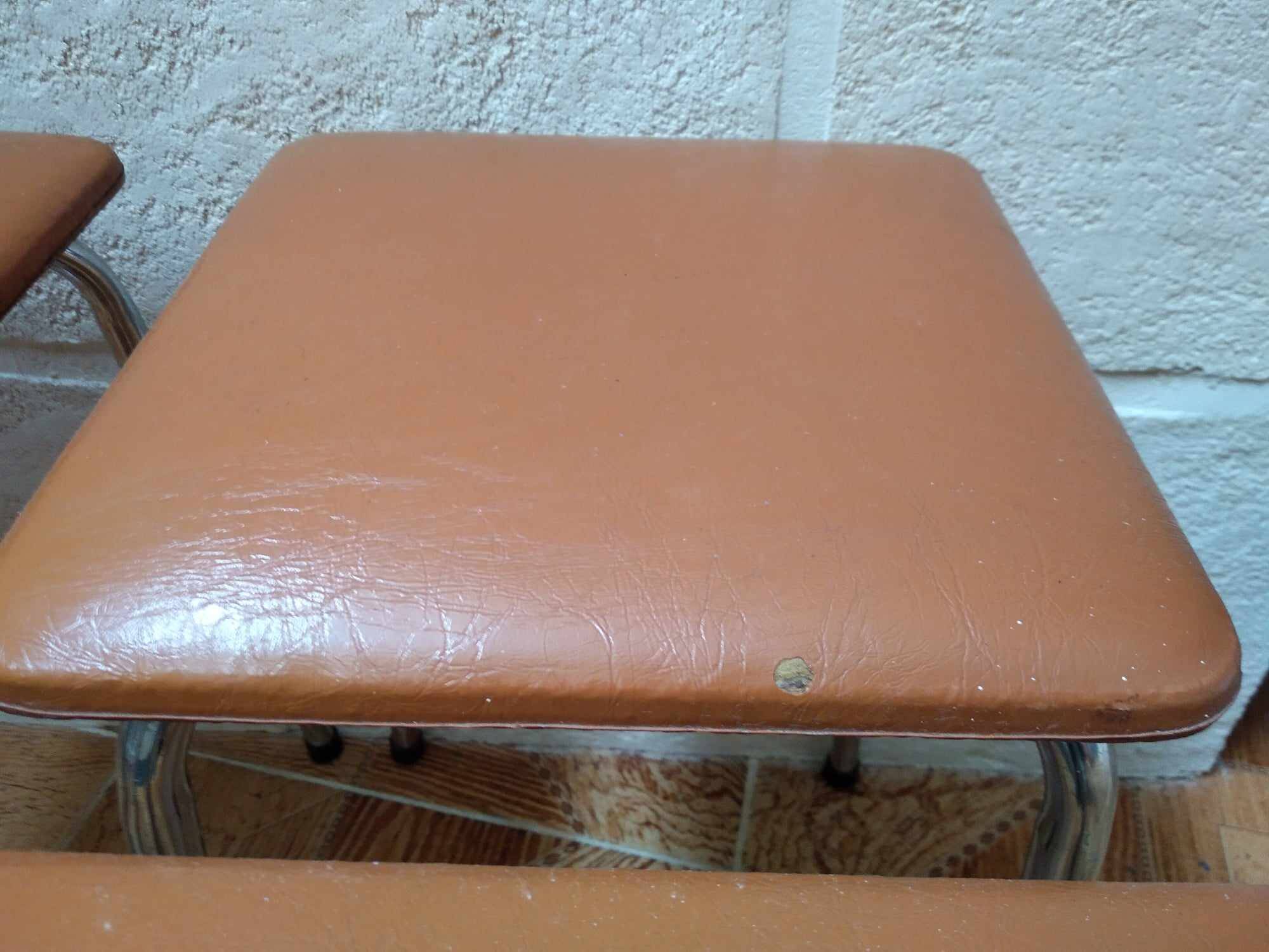 Lot de 4 tabourets vintage années 70