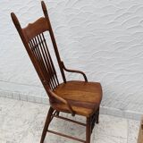 Vintage high chair from the 1960s in solid wood, chic country style.