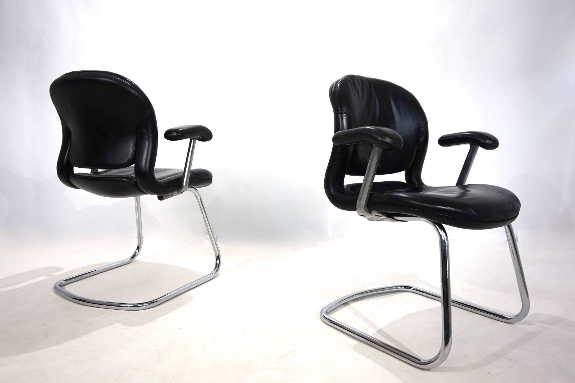Lot de 2 chaises de bureau/salle à manger Herman Miller Equa par B. Stumpf & D. Chadwi