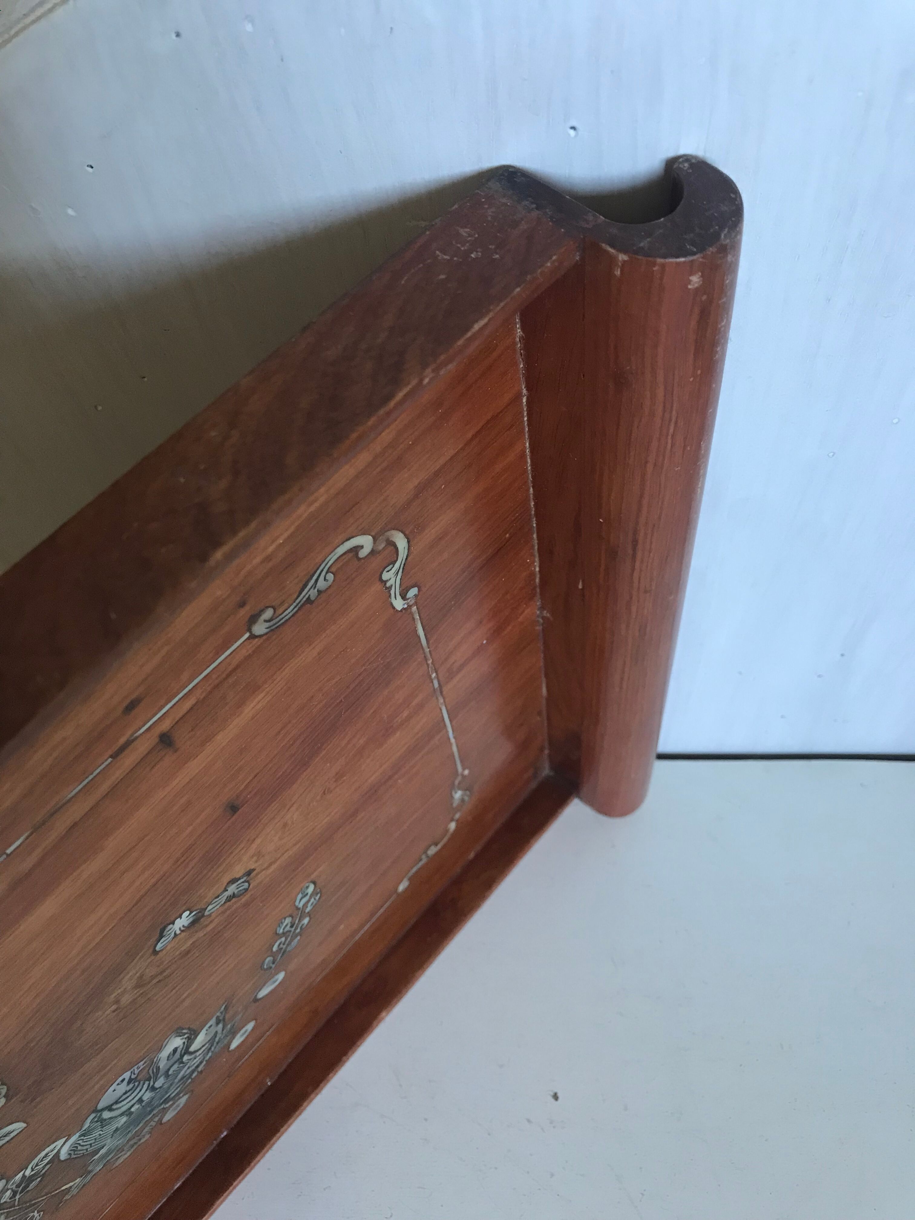 Wood and mother-of-pearl top