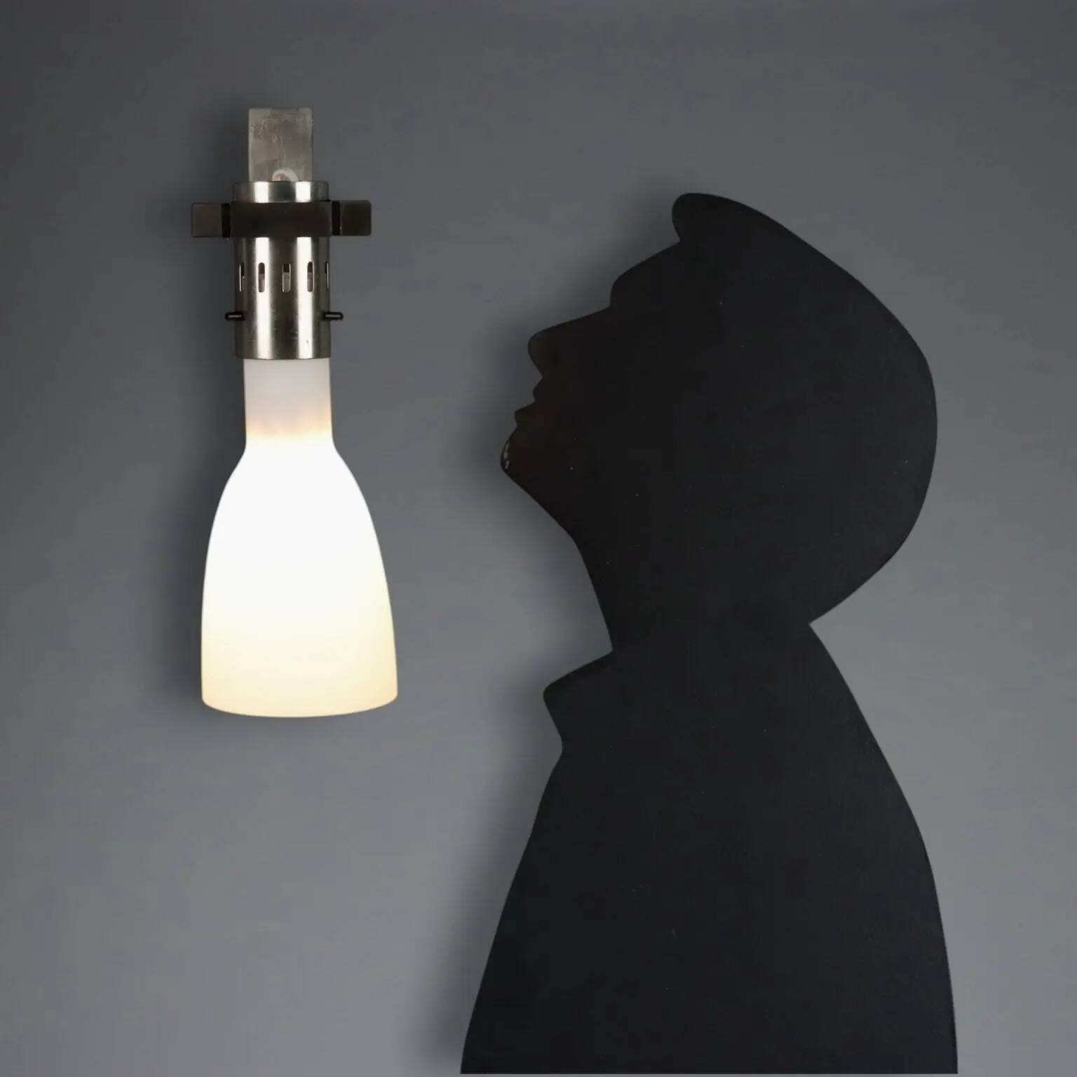 Vintage wall light in lacquered metal and glass, Italy, 1960s.