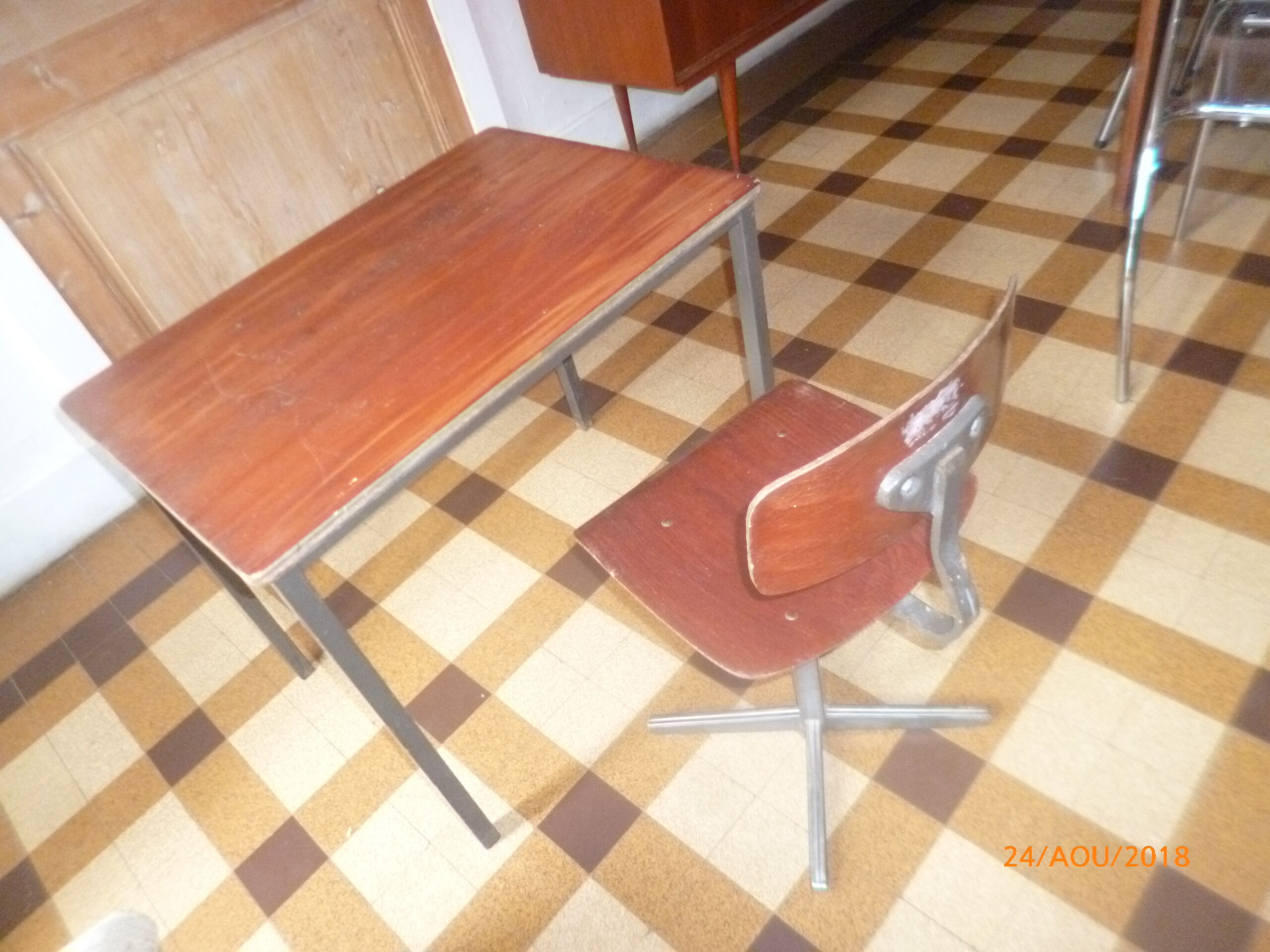 Child desk and chair 1960