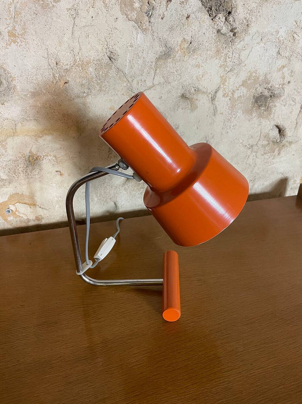 Desk lamp