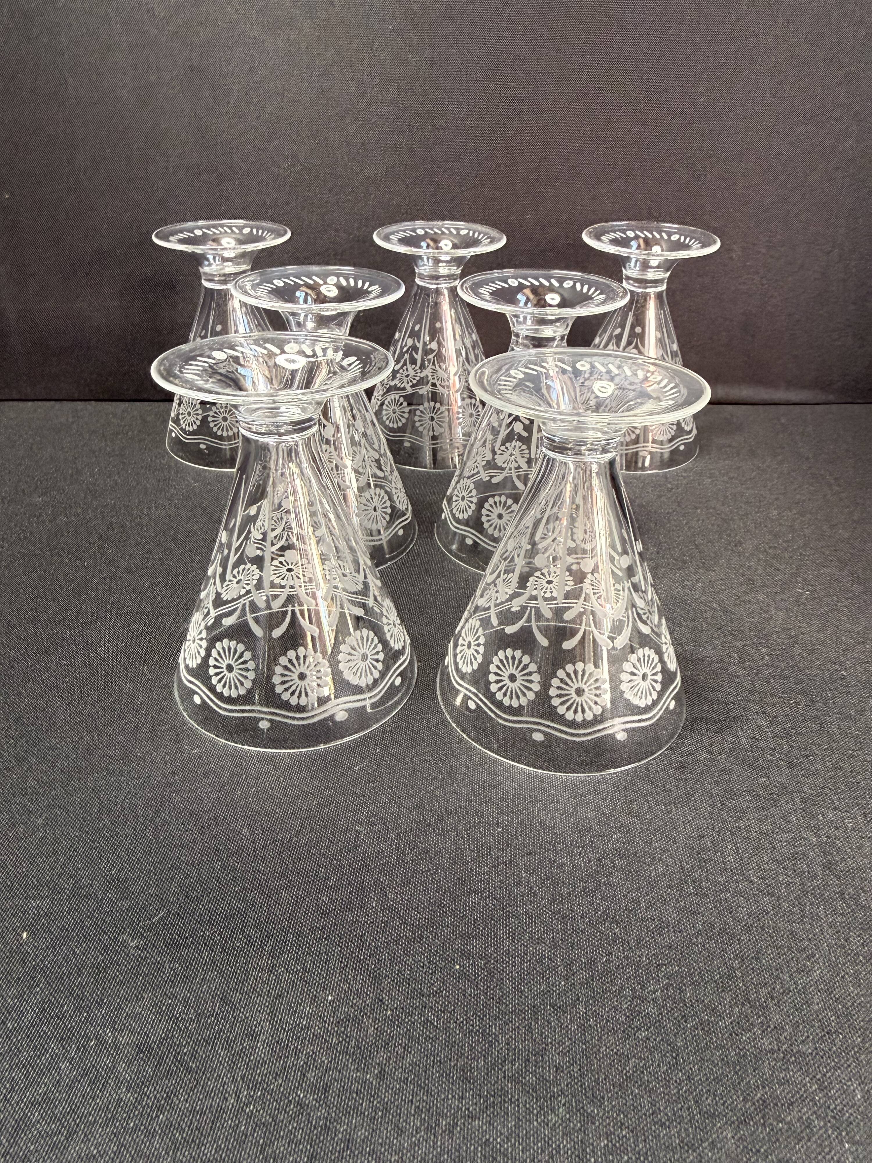 7 Baccarat wine glasses shape 11965 with matte engraving 12117.