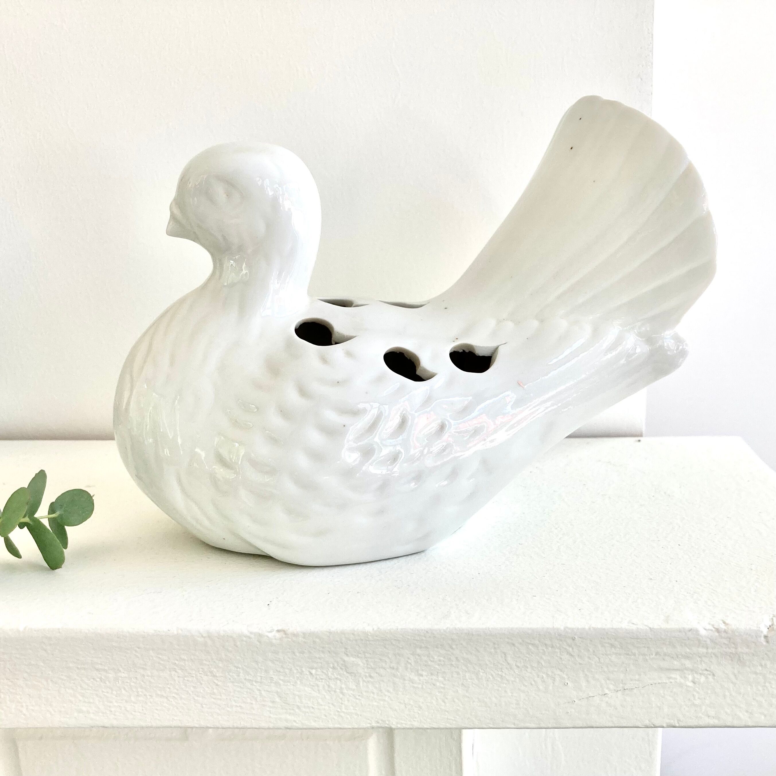 Flower pick ceramic vase bird