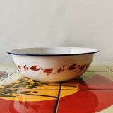 Old Bumper Harvest enameled sheet metal basin - Made in China
