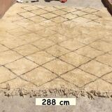 Moroccan carpet style beniouarain 100% wool 135 x 300