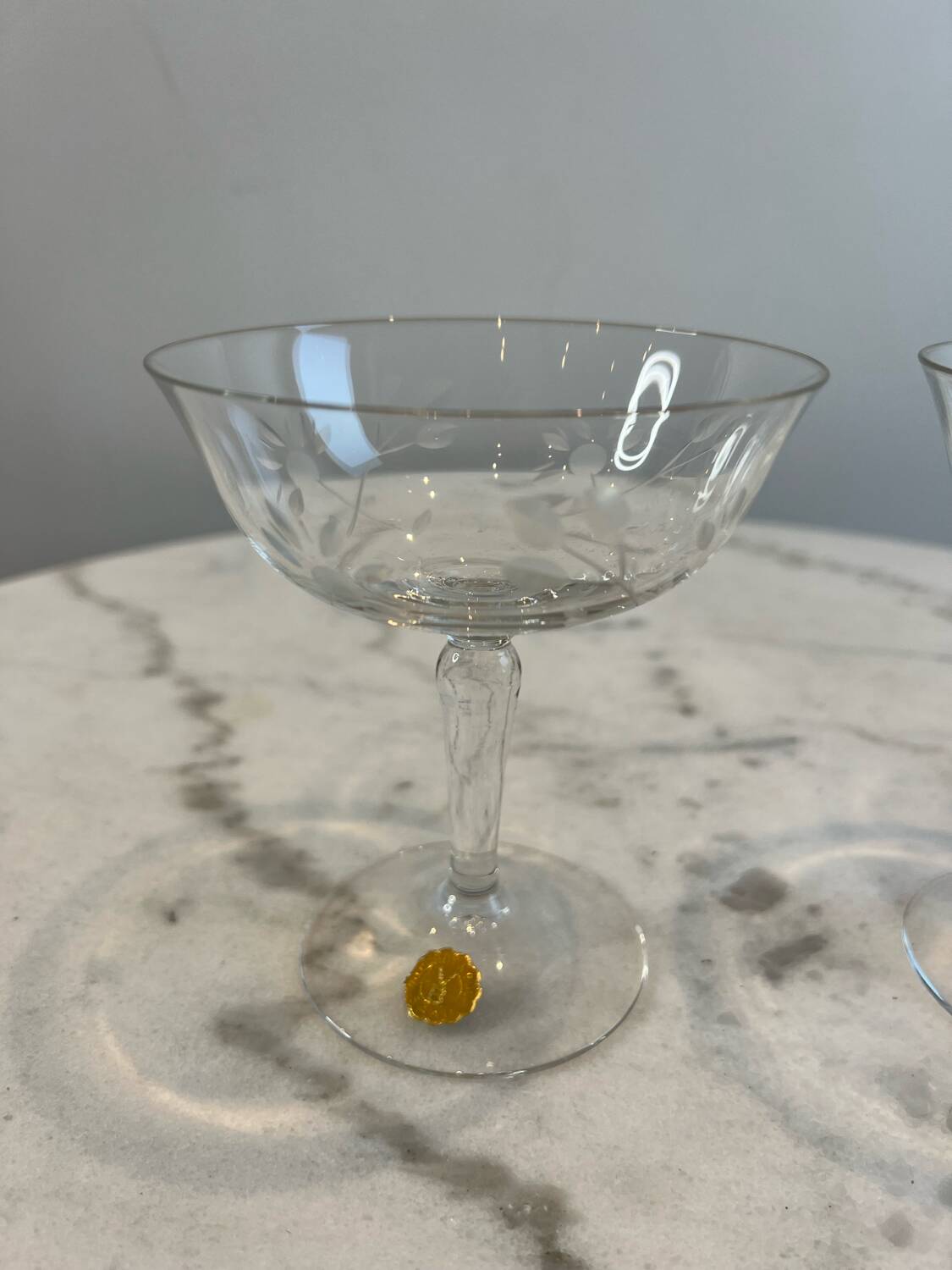 Set of two crystal stem glasses