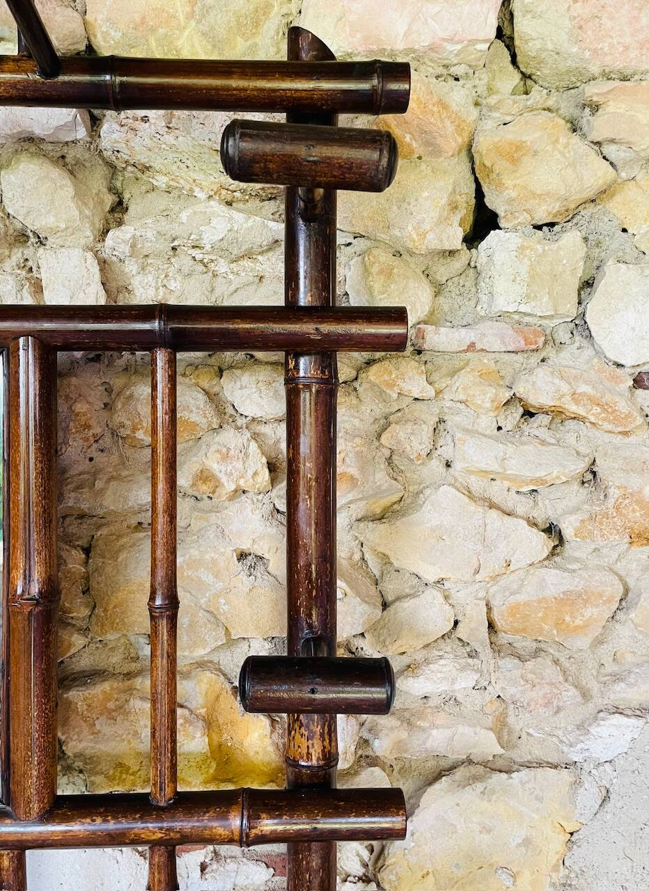 Vestiaire d’entree vintage en bambou avec miroir circa 1920’s