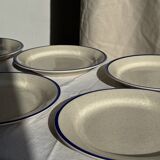 Set consisting of 6 beige flat plates with a blue rim + 3 deep plates.