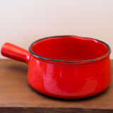 Vintage poelon in bright red glazed ceramic