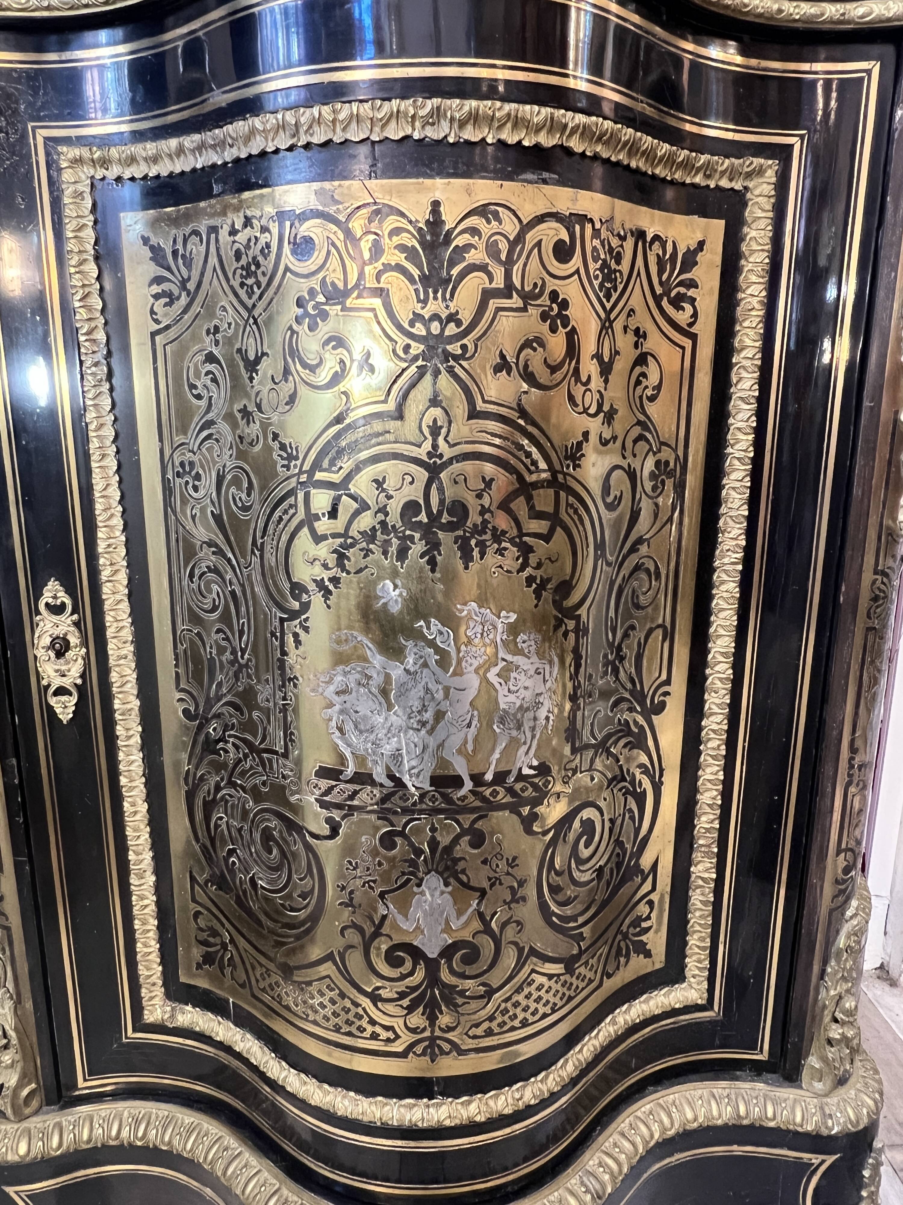 Low Boulle marquetry buffet, curved support furniture, Napoléon III period.