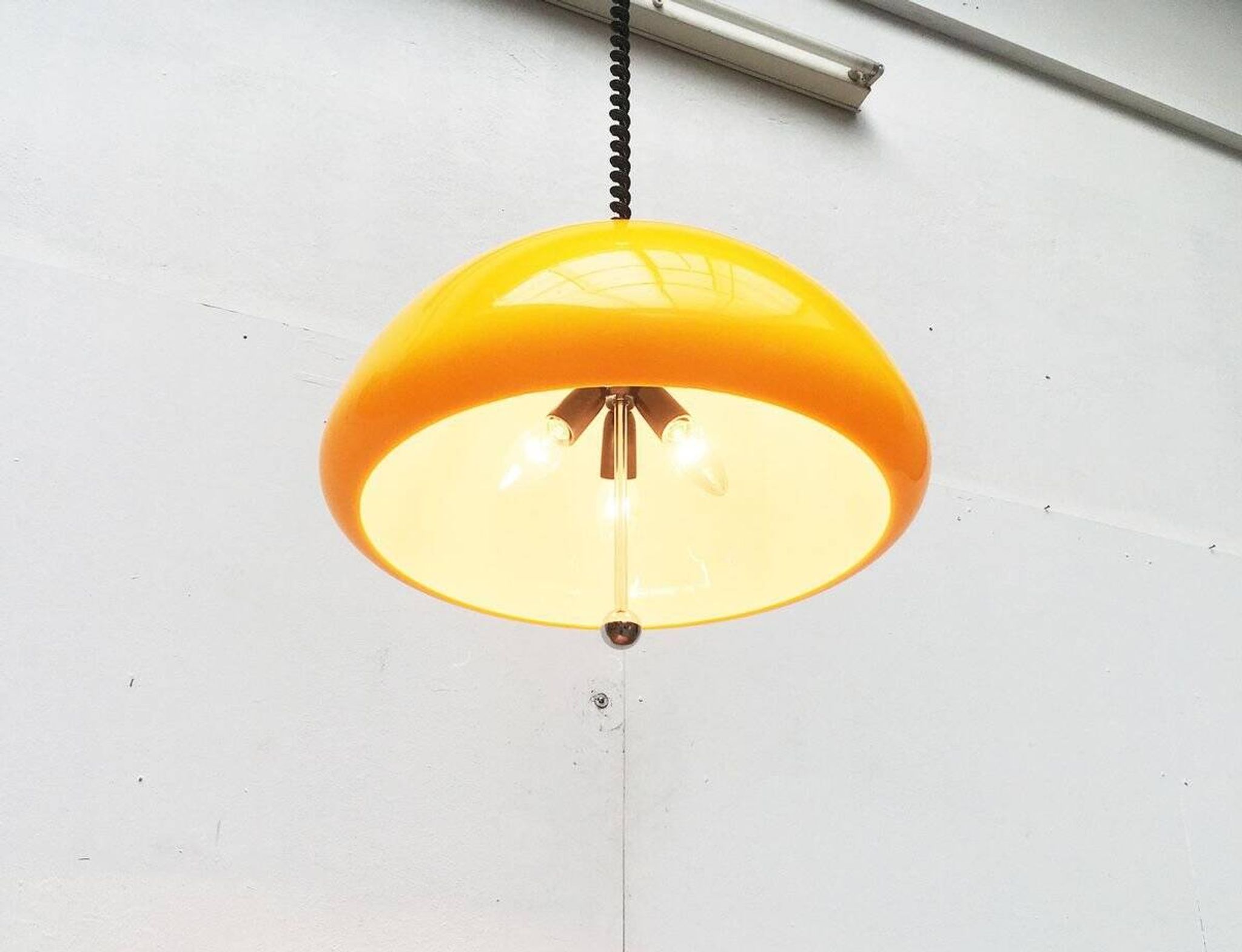 Lampe suspendue Space Age Cabras par Luigi Massoni pour Guzzini