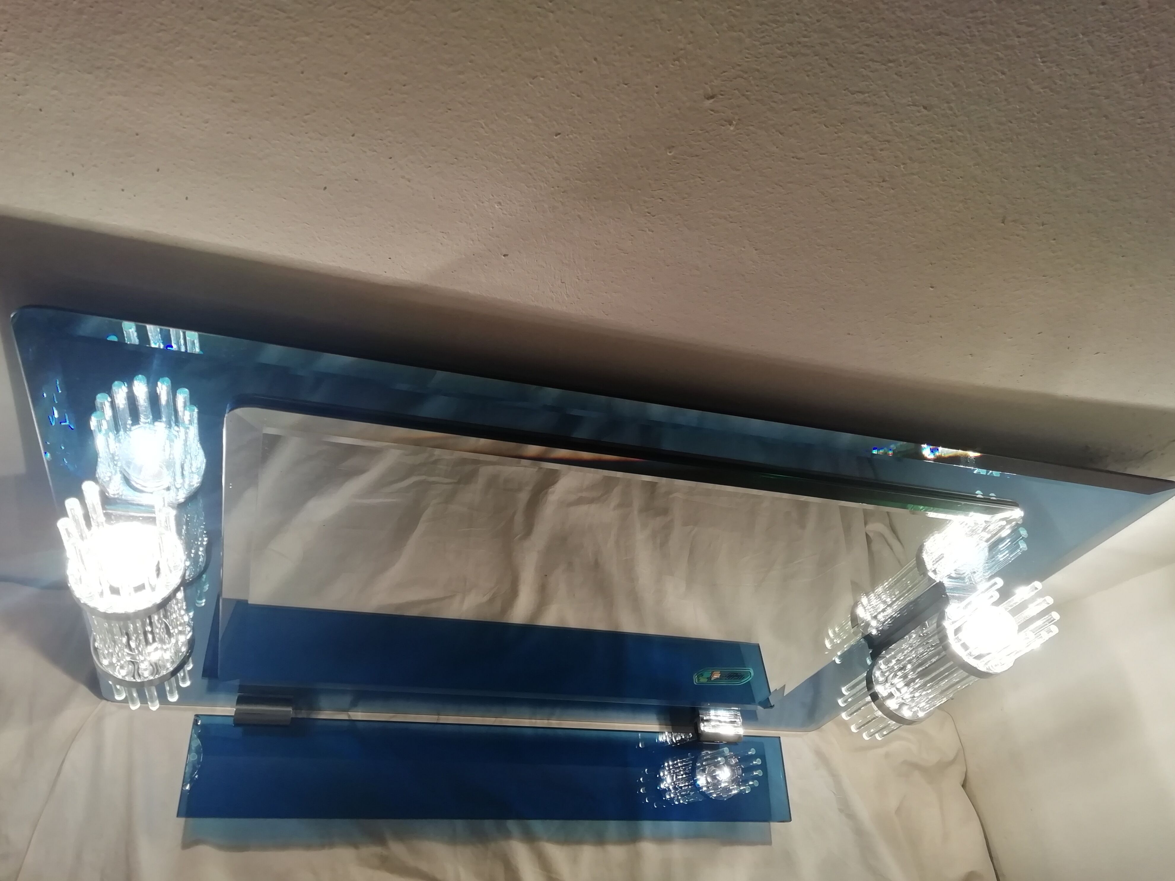 Miroir bleu de bain en verre