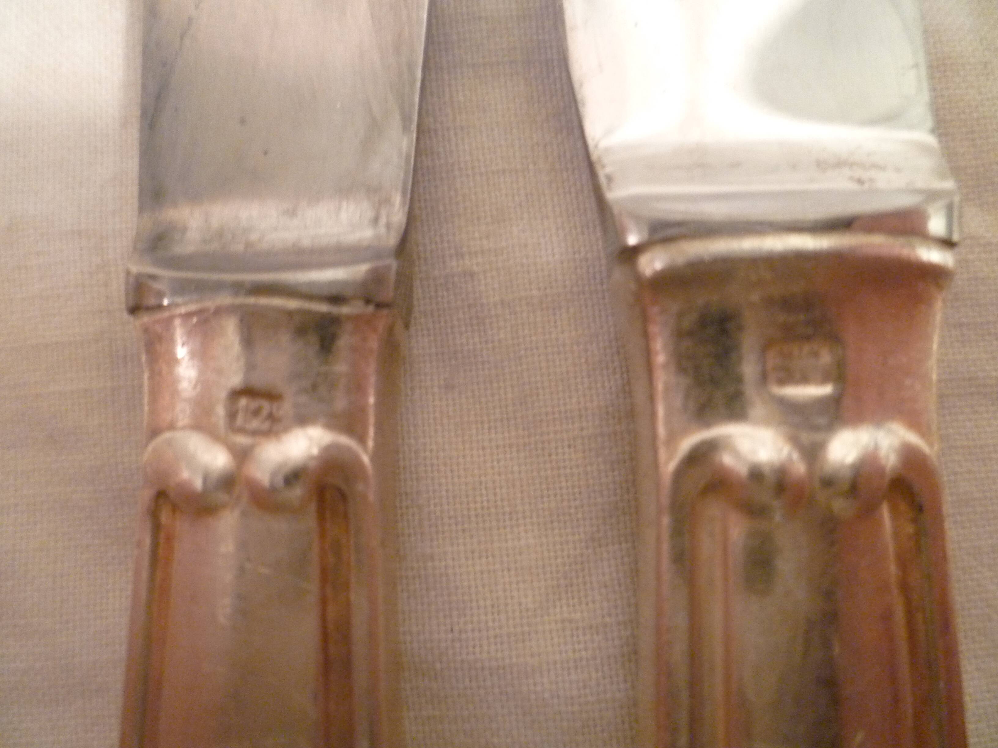 Set of 7 table knives & 5 fruit/cheese knives in silver art deco style