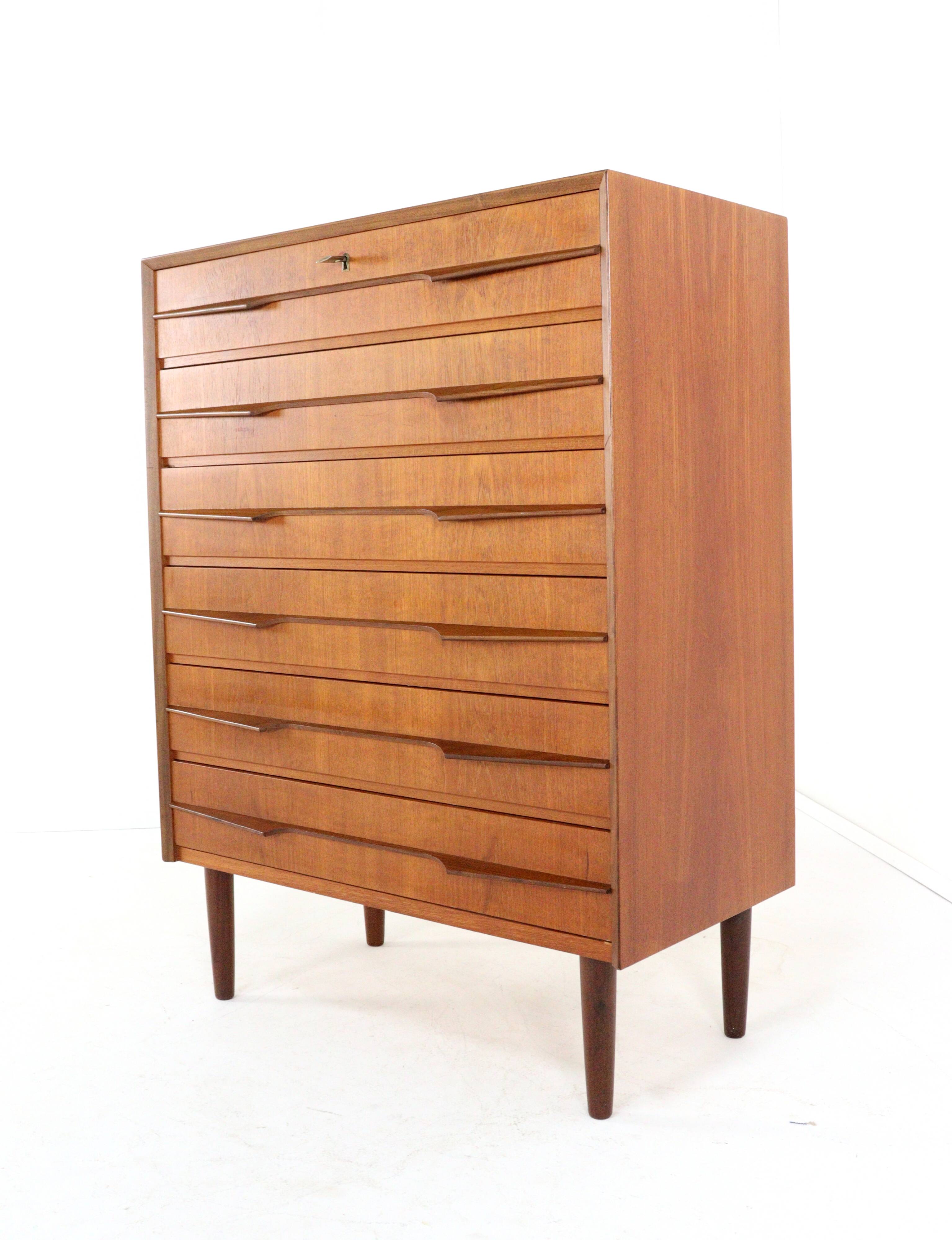 Large Danish 'Olsted' chest of drawers in teak