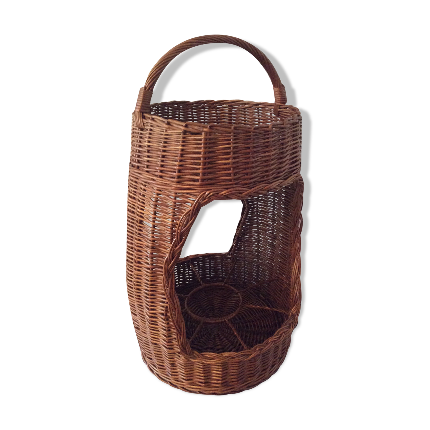 Vintage bar from the 70s in rattan and wicker