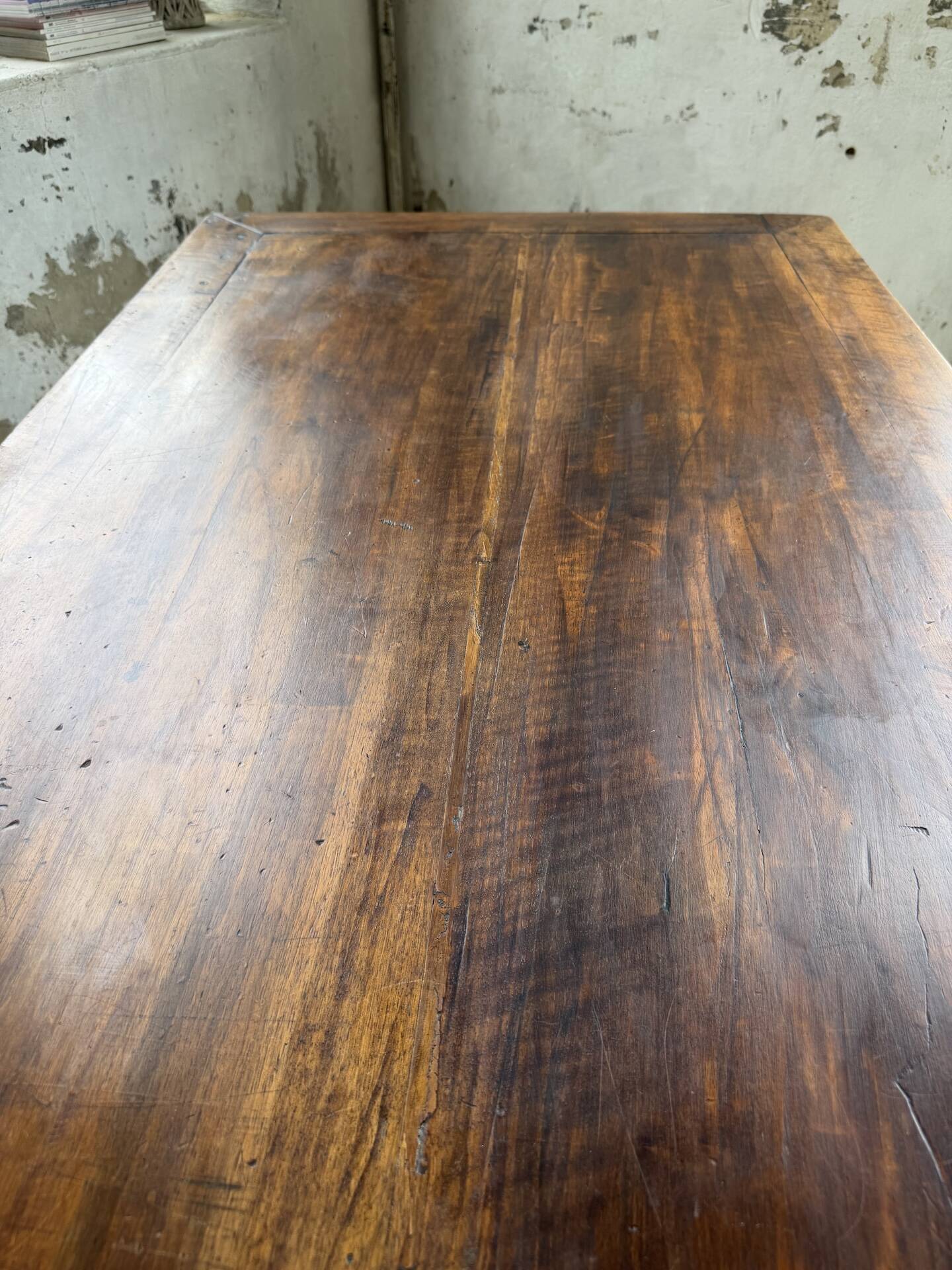Table de ferme ou table de drapier noyer massif 1900