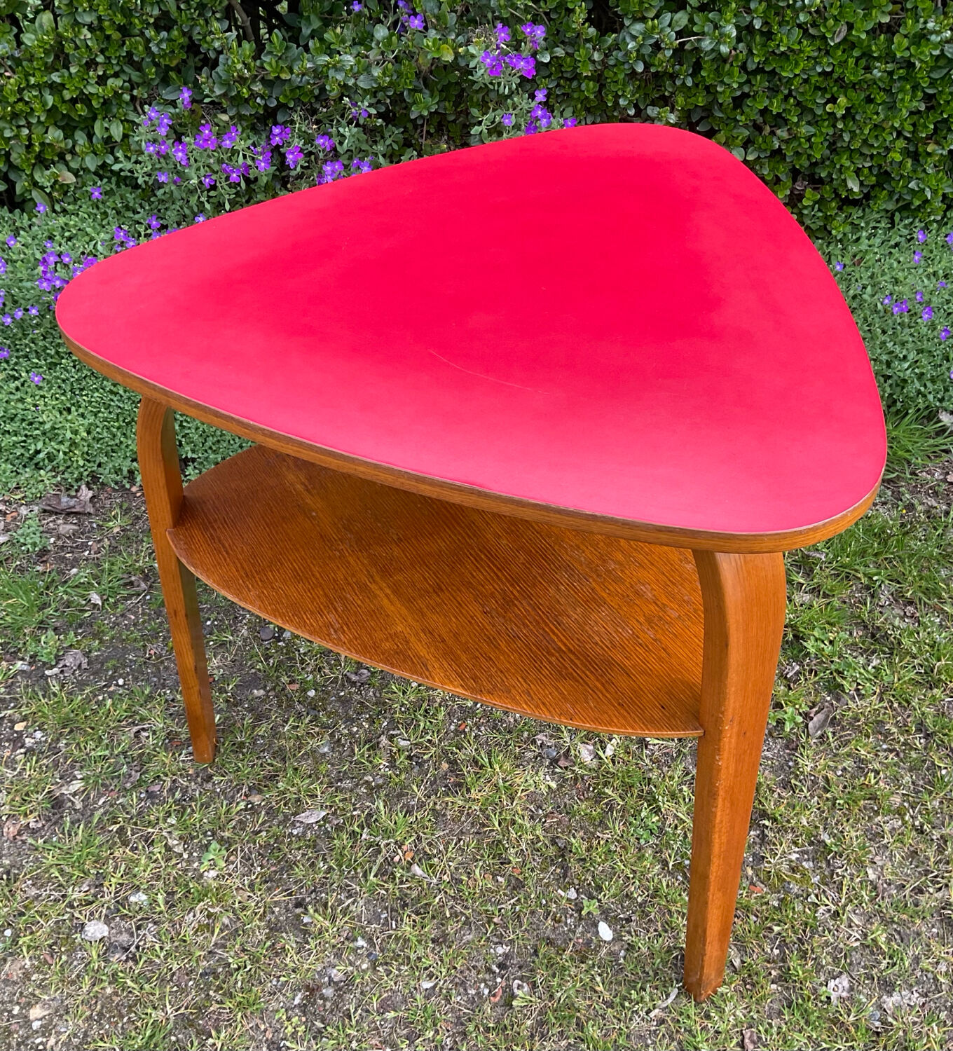Tripod side table Bowwood from the 1950s-60s.