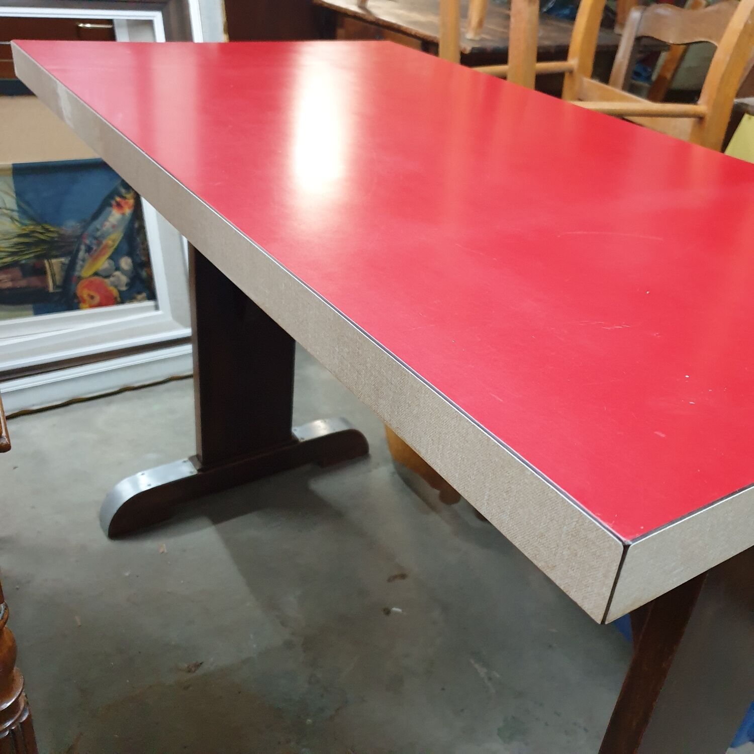 30s/40s bistro table in red formica