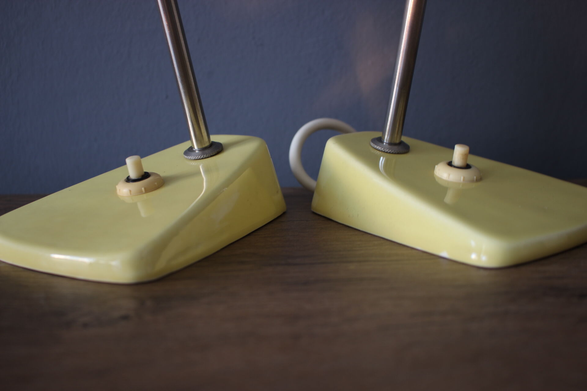 Ensemble de deux lampes de table Kamenický Šenov années 1960.