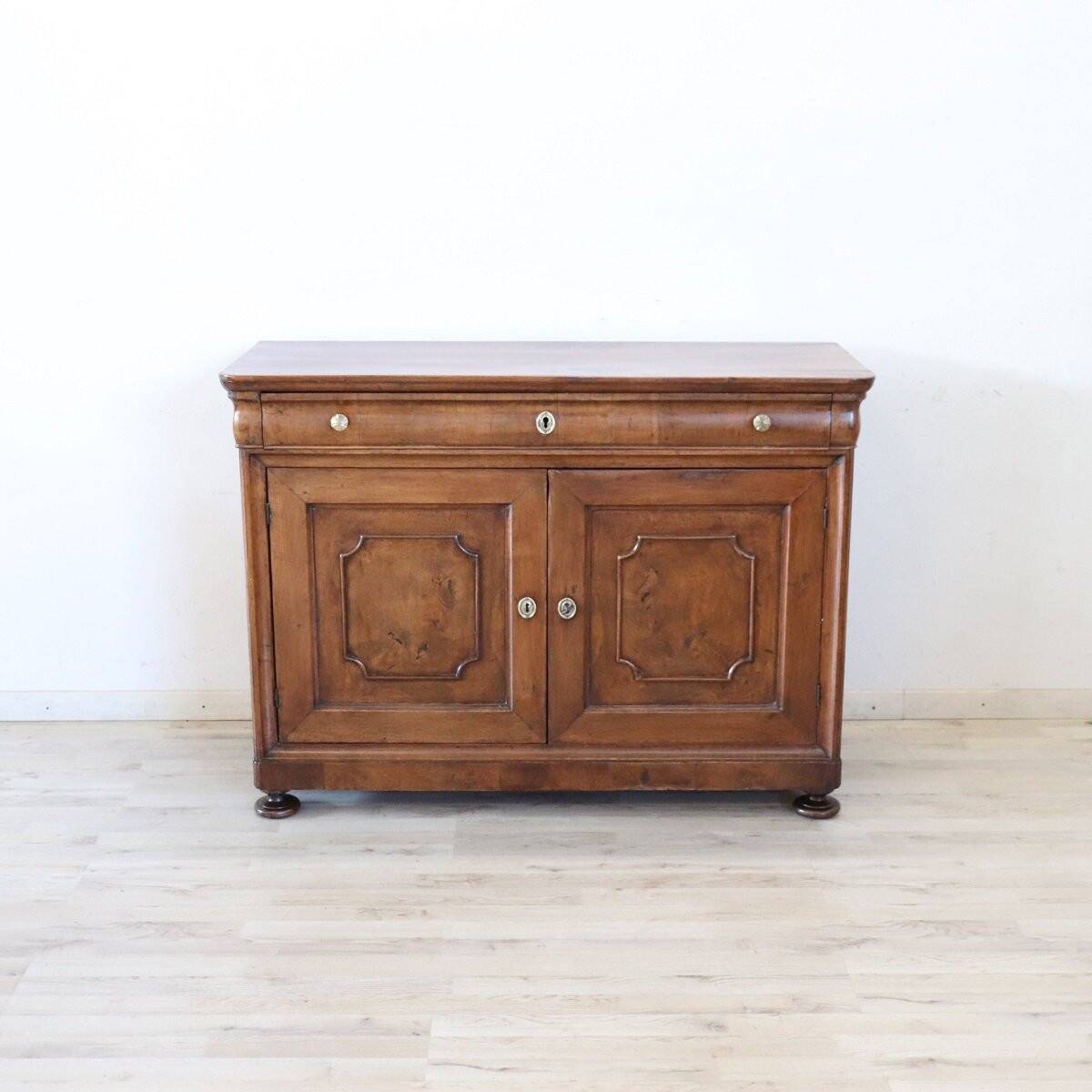 Antique Walnut buffet, Italy, Mid-19th Century, Restored.