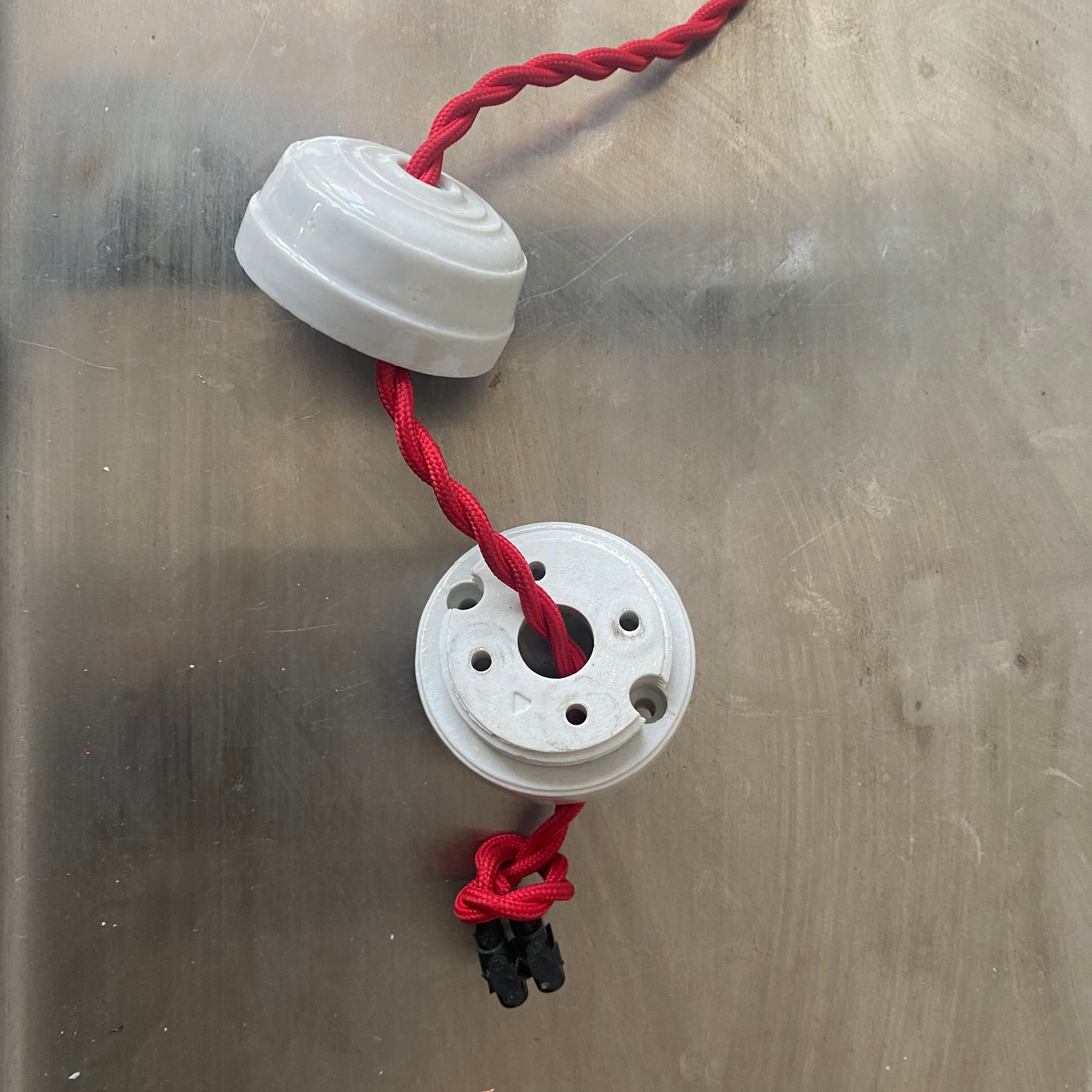 Lot 2 industrial suspensions blue emaillees 20 cm