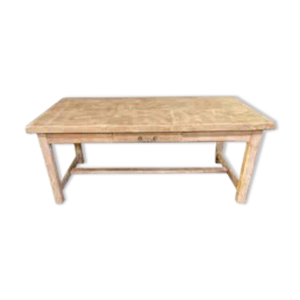 Table de ferme aéro