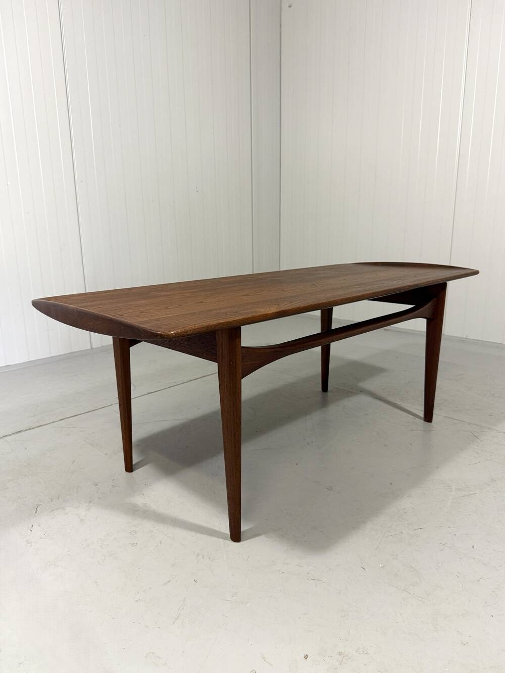 France & Daverkosen FD503 teak coffee table by T. & E. Kindt Larsen