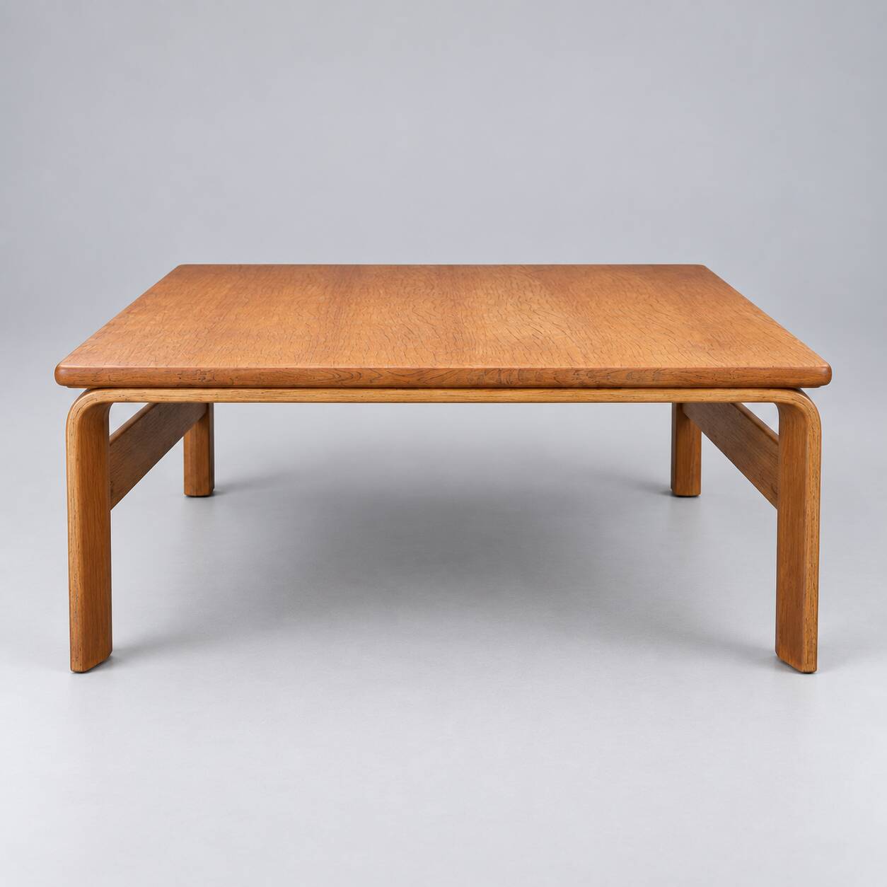 Table basse au design vintage des années 1960