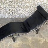 LC4 Cassina Chaise Lounge Vintage Black Leather, Perriand, Le Corbusier and Jeanneret