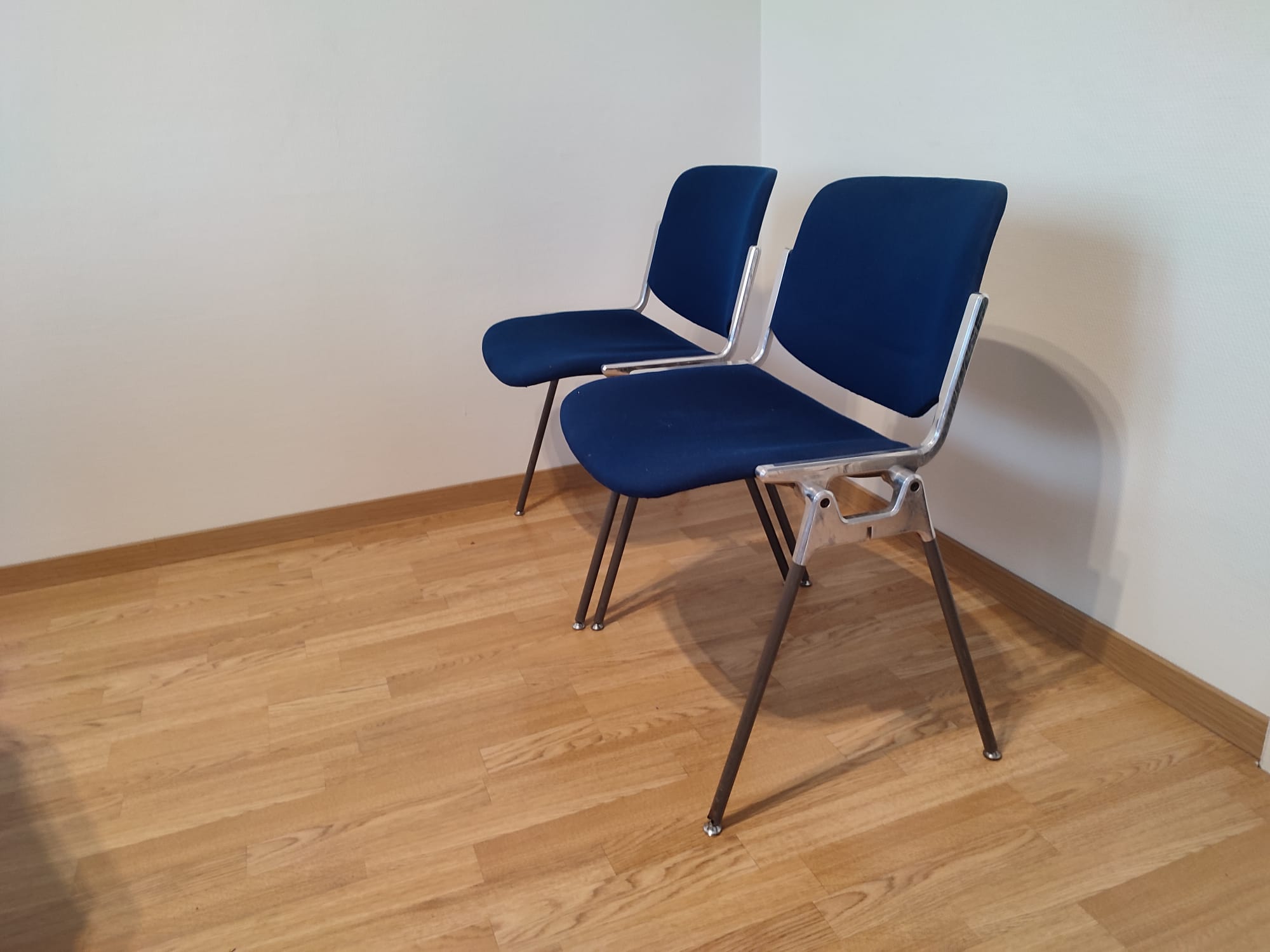 Chair dsc106 by Giancarlo castelli