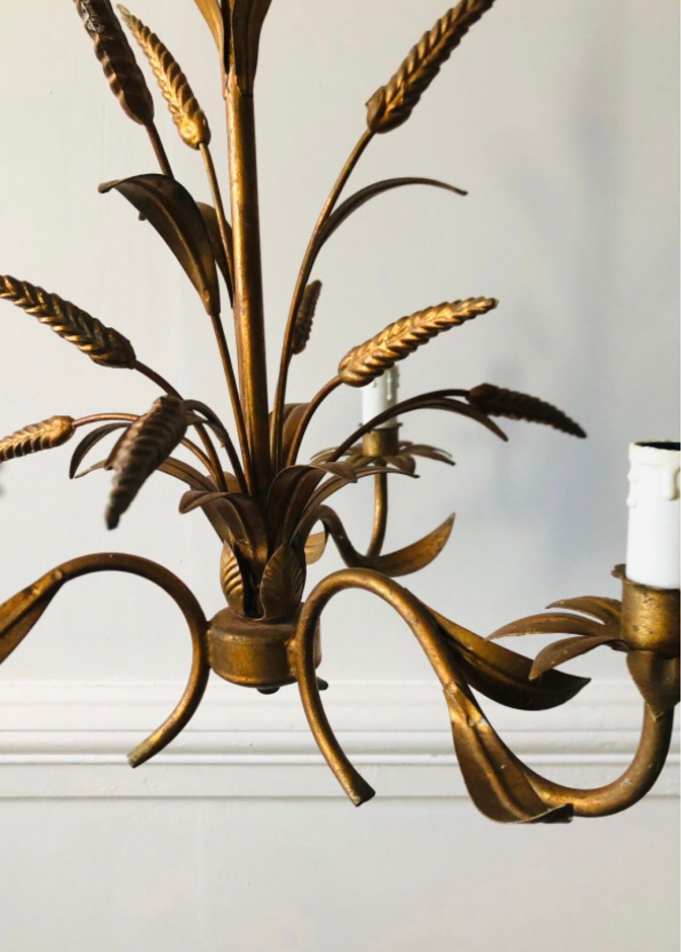 Florentine chandelier in wheat ear style by Hans Kögl Hollywood Regency