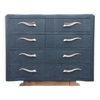 Oak chest of drawers