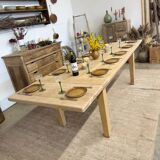 Solid oak table with extensions
