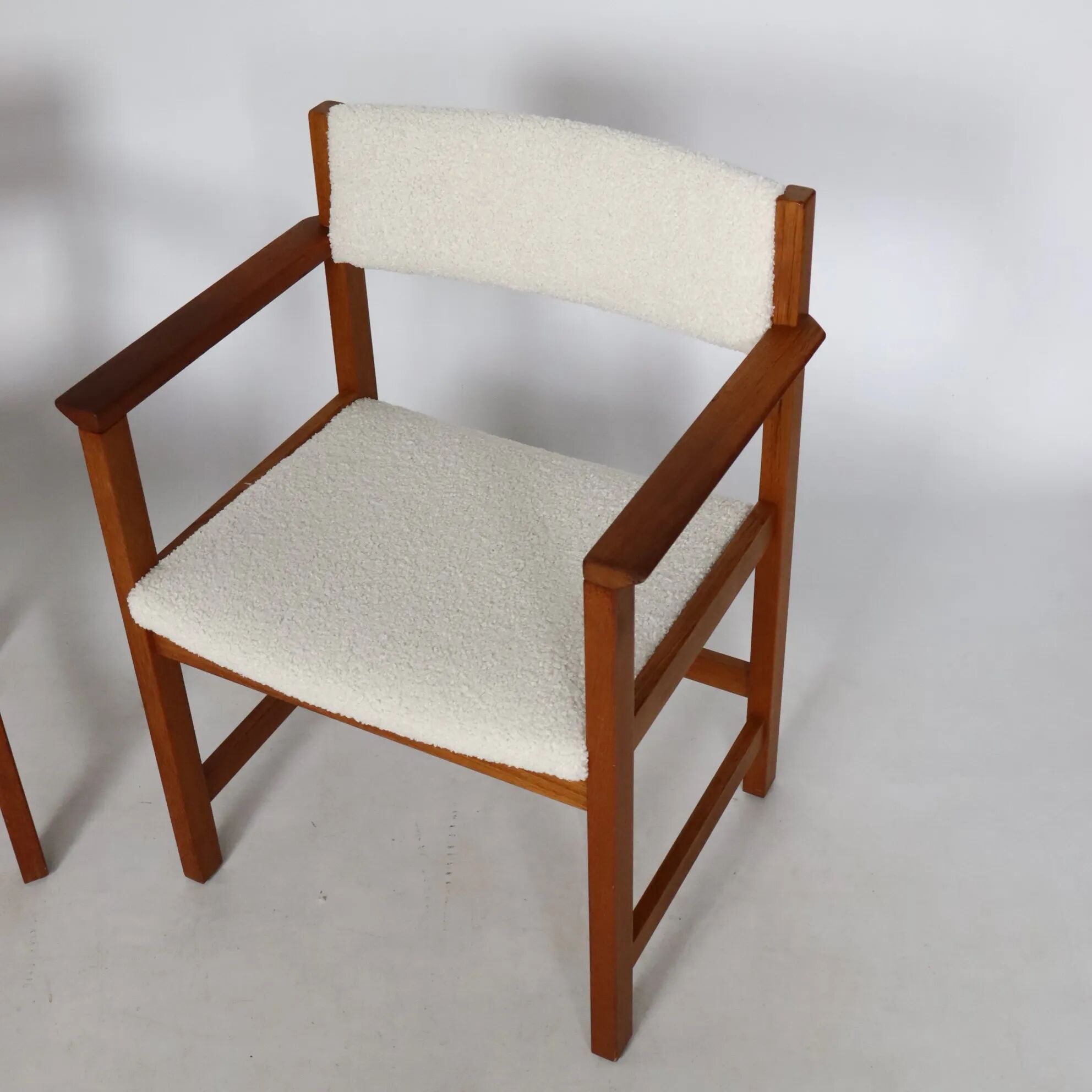 Paire de fauteuils scandinaves années 60