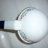 Enamelled sheet metal ladle