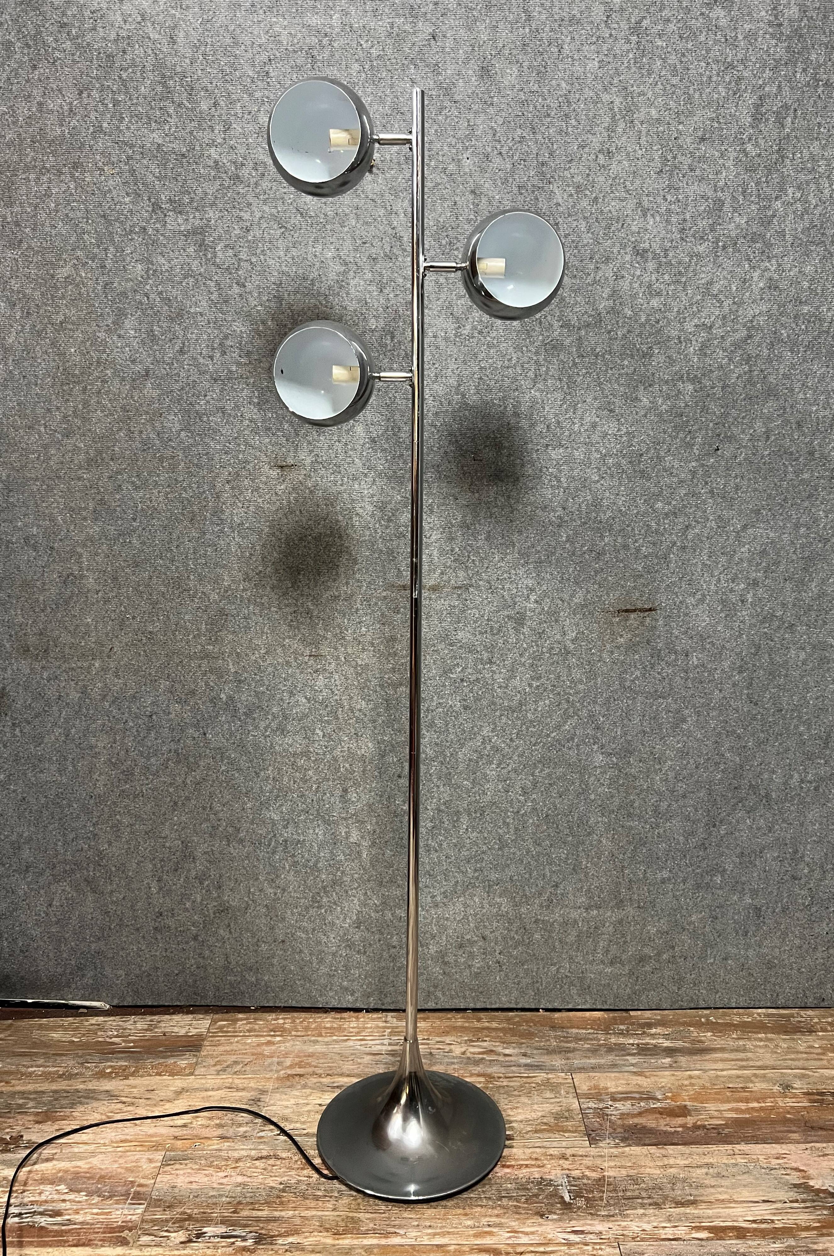 Vintage chromed metal floor lamp with 3 globes "Eye Ball"