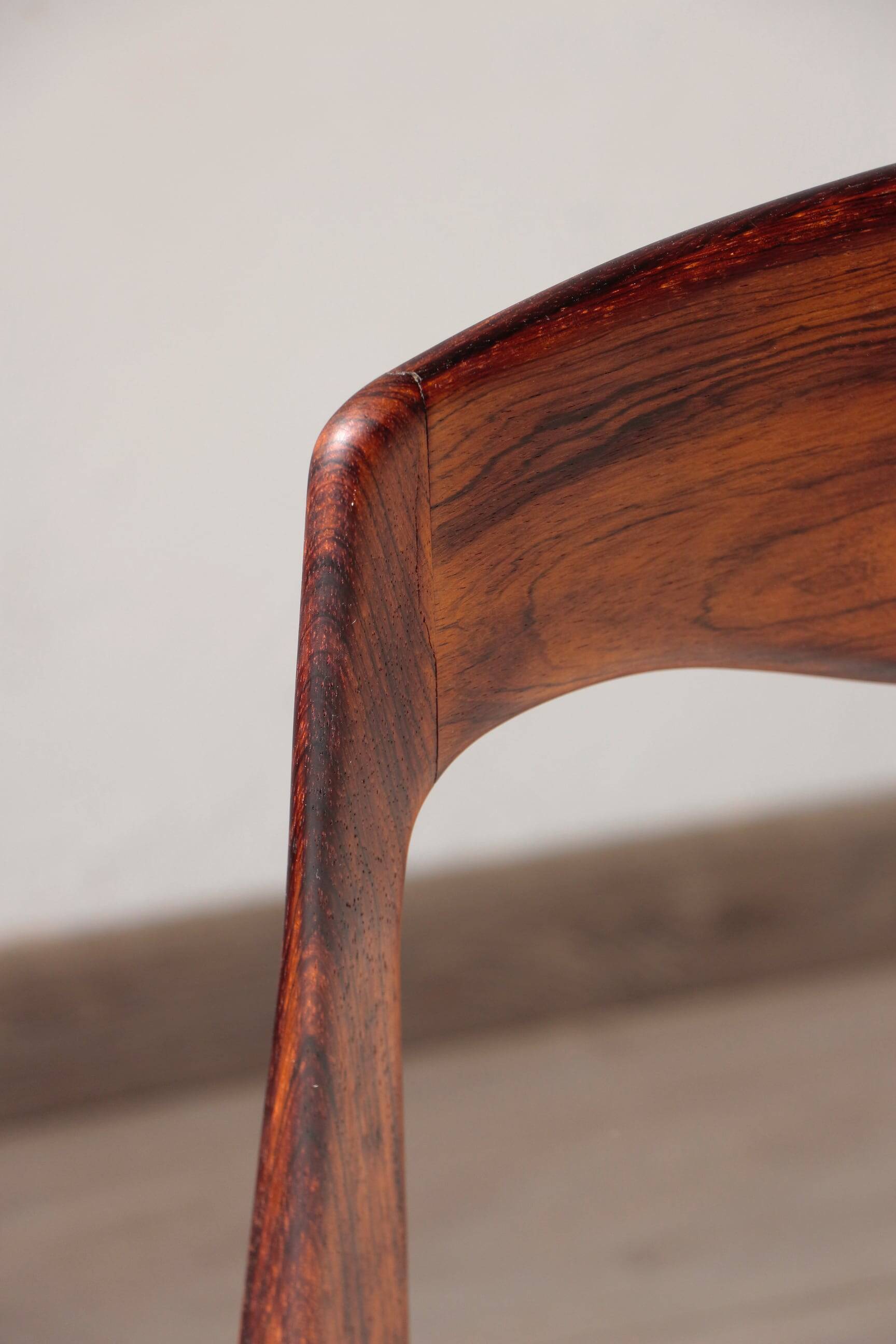 Set of 4 Scandinavian rosewood chairs – Otto Møller style | Vintage