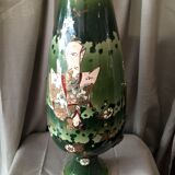 Large asian porcelain vase of green color and dore geisha pattern