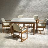 Ensemble de salle à manger rare avec table extensible, 5 chaises et deux tables d’appoint