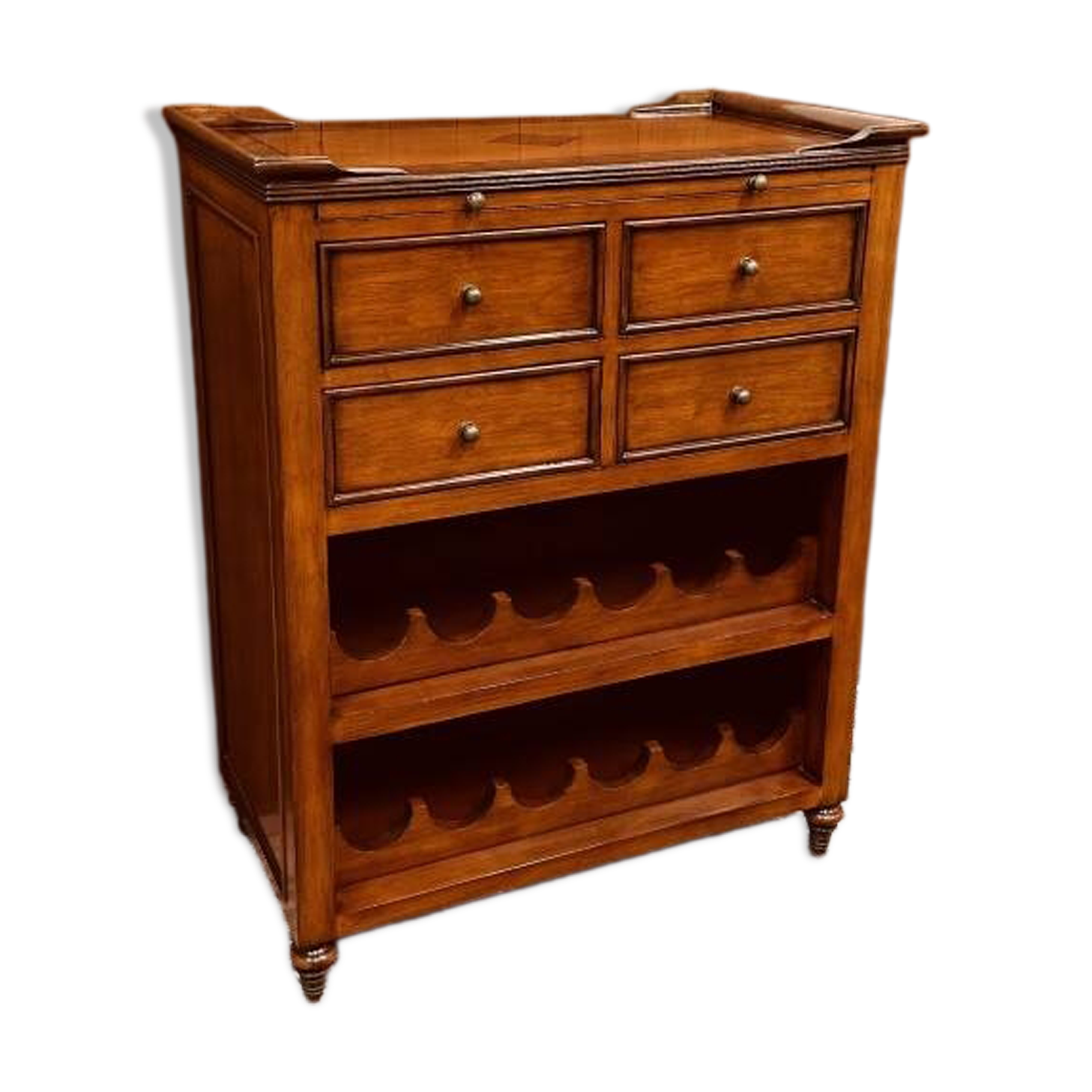 Armoire à vin anglaise classique