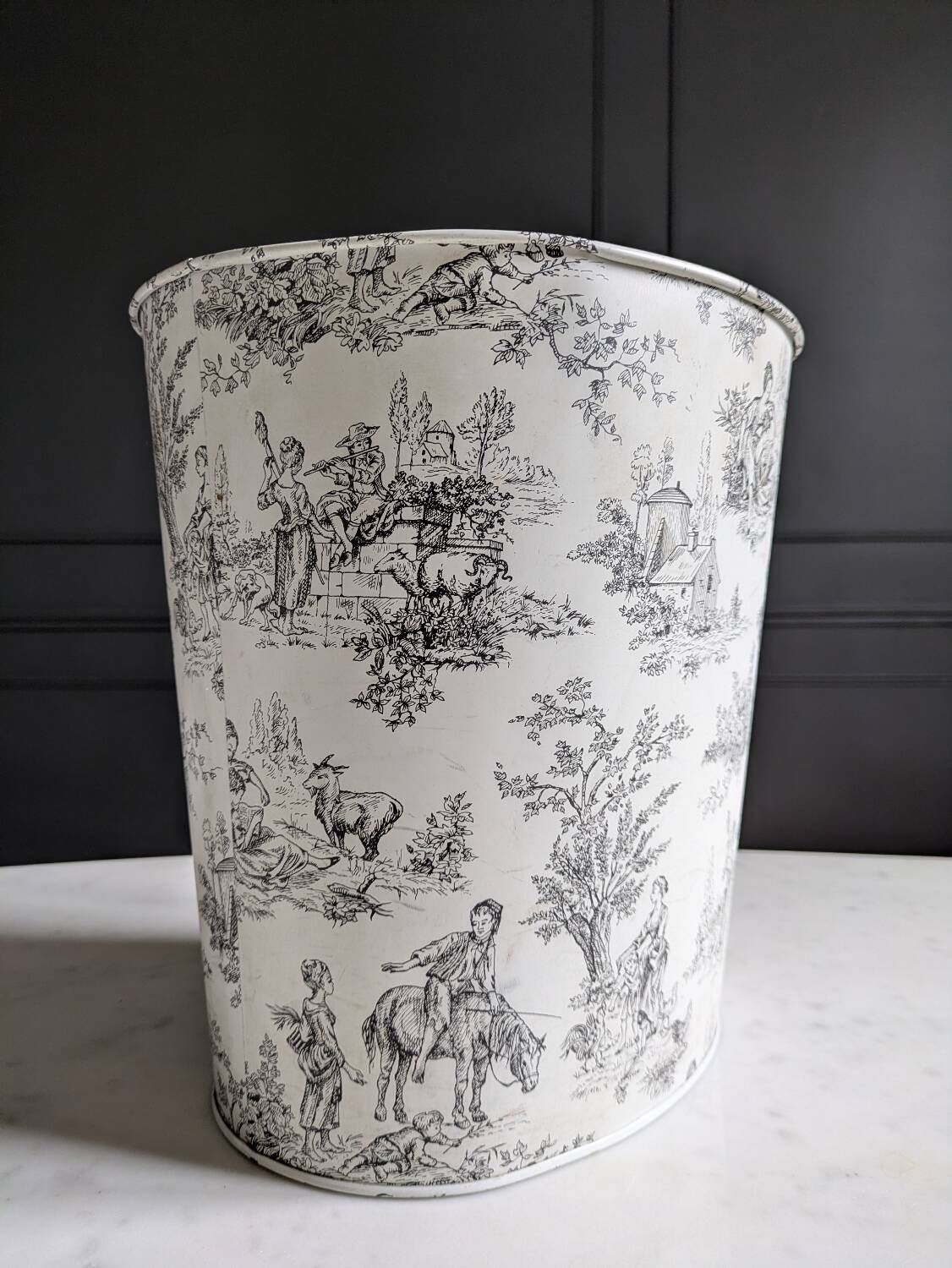Massily France wastepaper basket