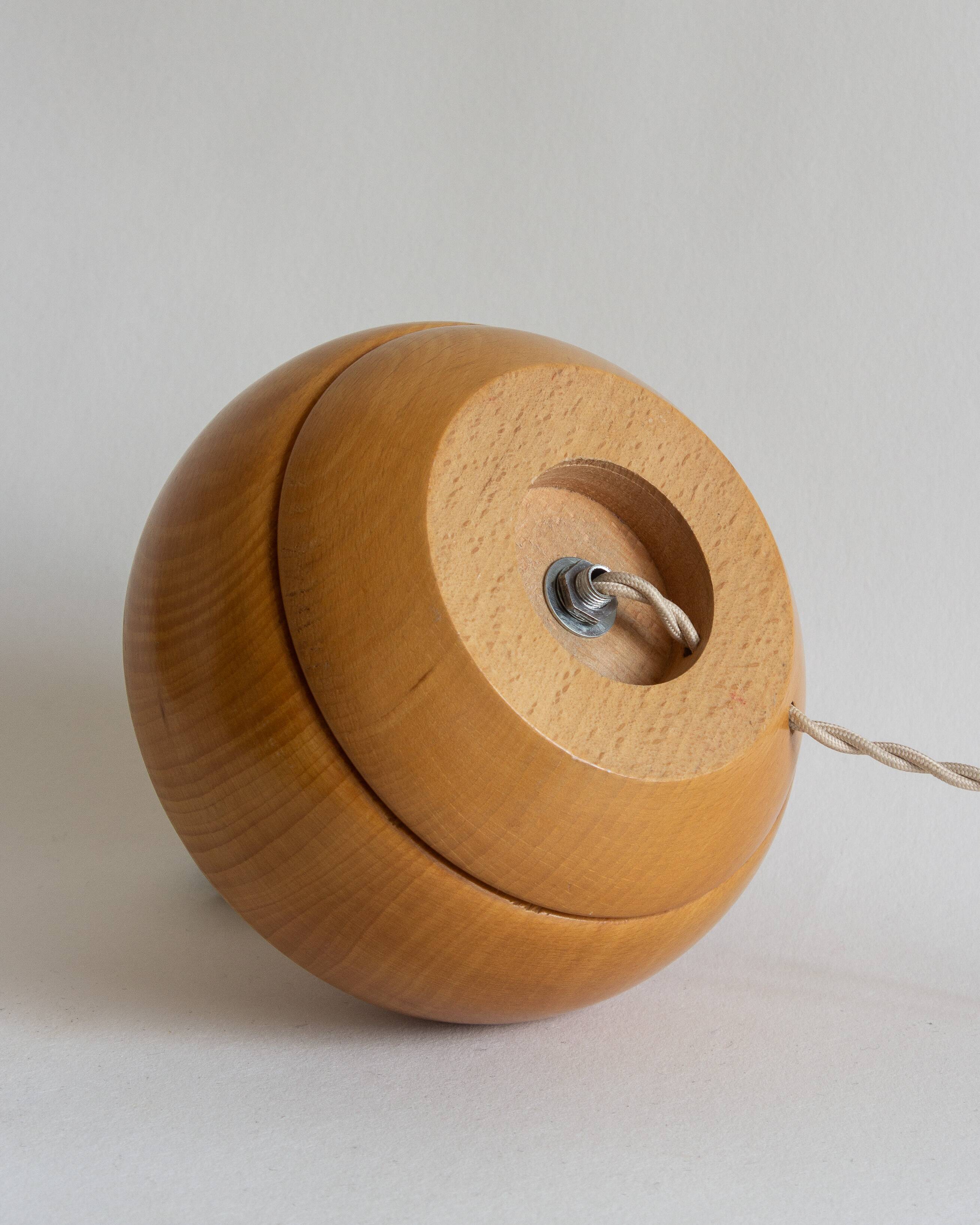 Blond wood lamp base, 70s