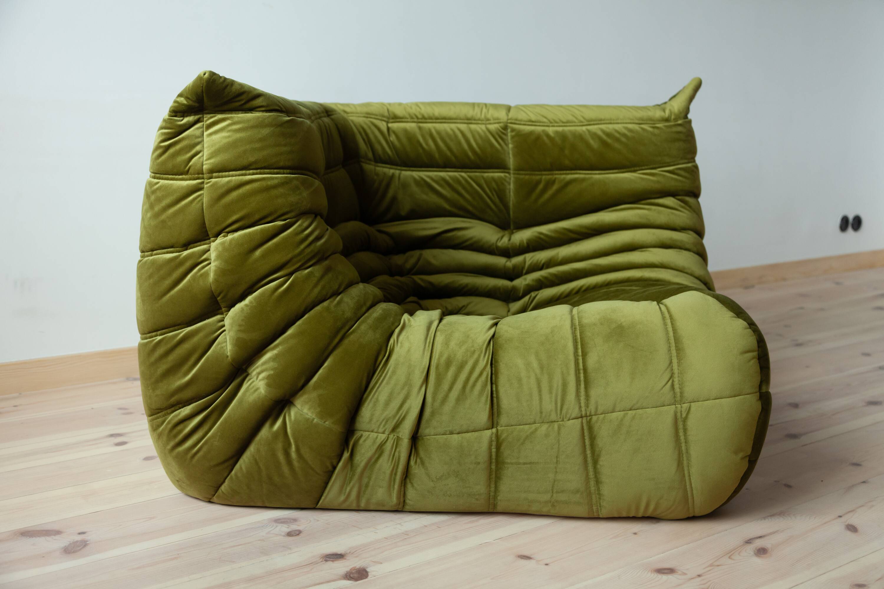 Togo set of 2-seater sofa and corner armchair in Olive Velvet