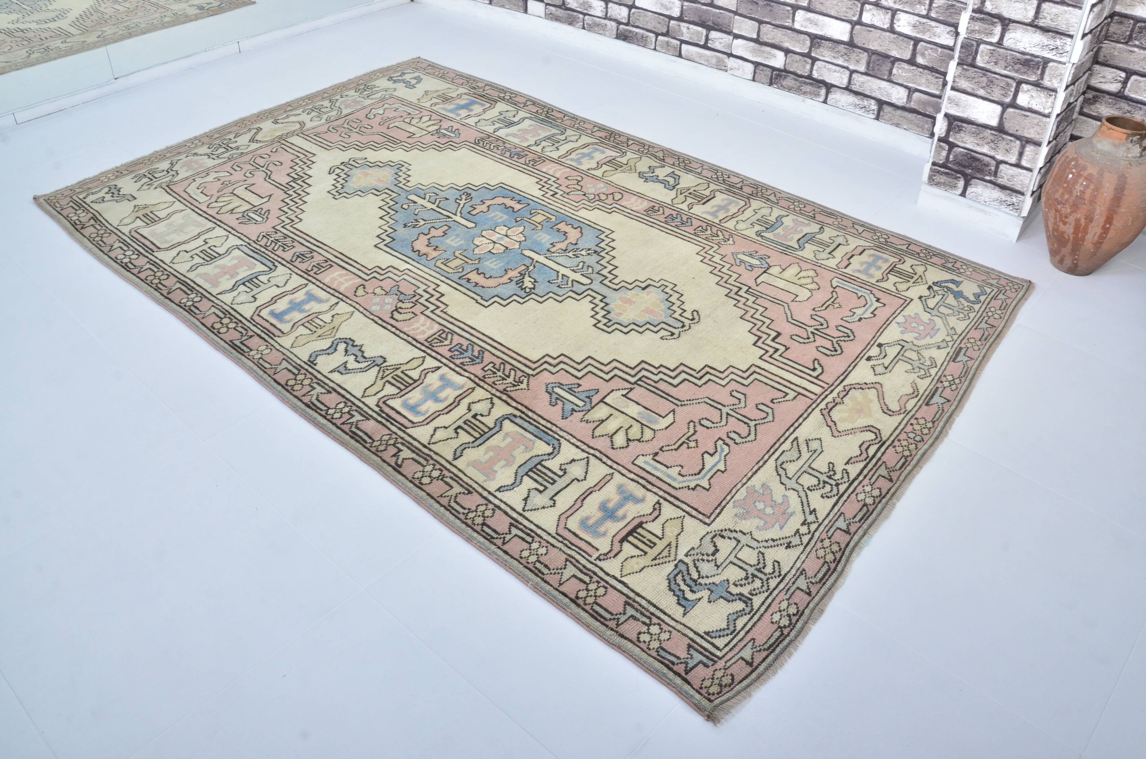 Handmade wool Oushak rug sku 3551
